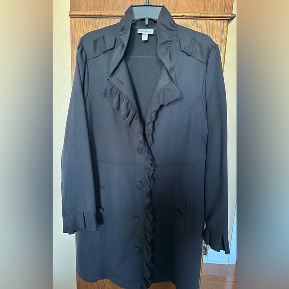 Black Ruffled Button-Up Coat - Picture 6 of 6